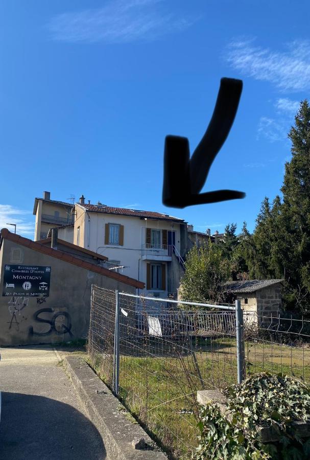 Aux Portes De Lyon Tout Confort Emplacement Ideale Netflix Живор Екстериор снимка